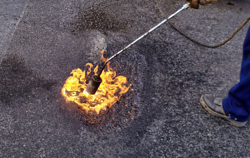 Little Missnden flat roofing repairs